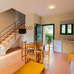 Vivi's Apartment *